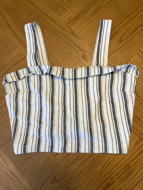 American Eagle Women’s Crop Tank
